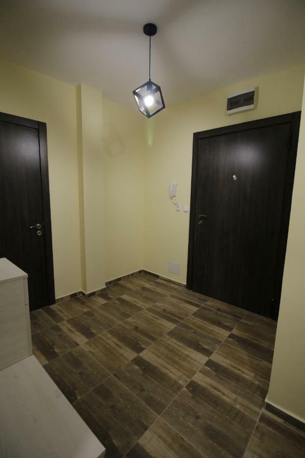 La Familia Apartments Varna Exterior photo